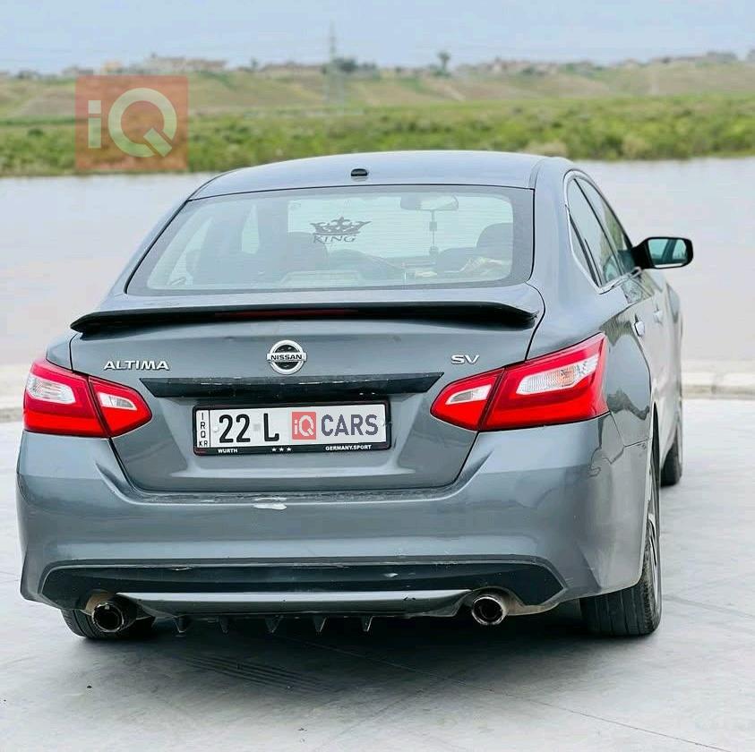 Nissan Altima